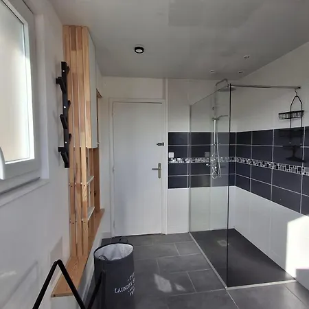 Les 3 Champs Lavault-Sainte-Anne